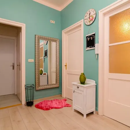 Smaragd & Rose Apartamento