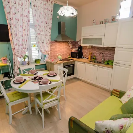 Smaragd & Rose Apartamento Zadar