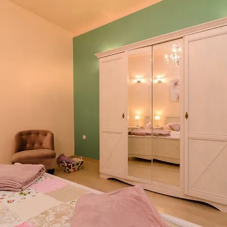 Apartamento Smaragd & Rose Zadar